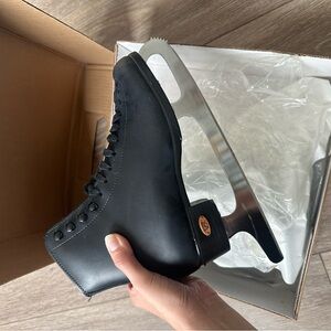 Riedel Ice Skates